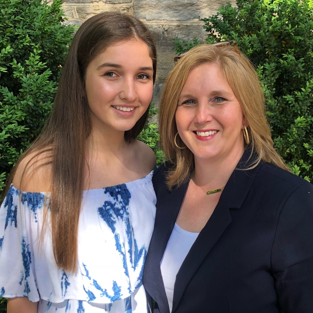 Meet your Posher, Lisa